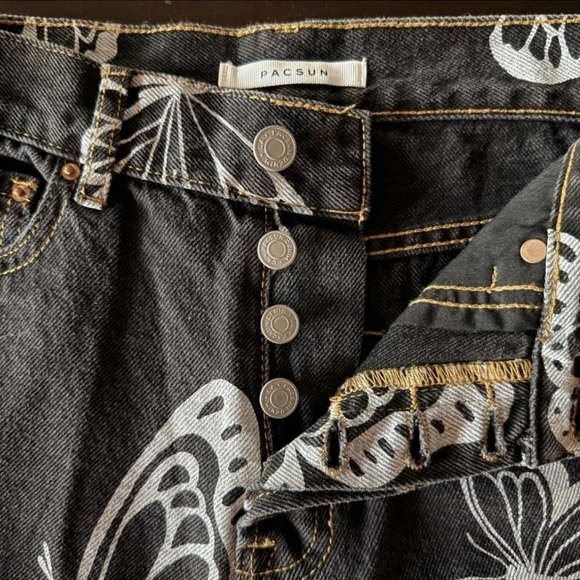 PACSUN‎ Eco Black Butterfly Jeans Women Sz 25 High Rise Straight Cotton Y2K Boho - Picture 6 of 13